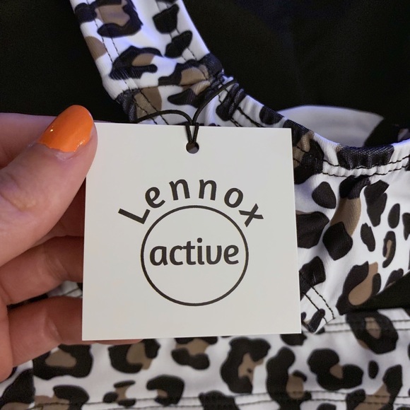 Lennox Leopard Print Sports Bra Crop - Picture 6 of 7